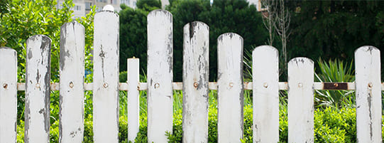 Keep Your Painted Fence from Chipping